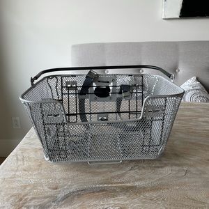 Dog bike carrier basket. Front or back
